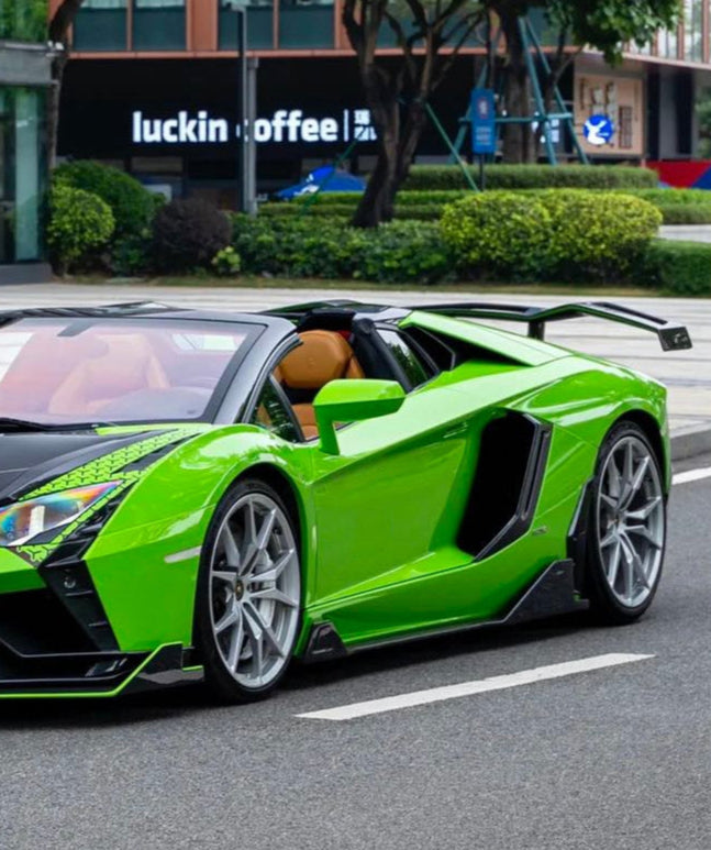 สเกิร์ตข้าง CMST สำหรับ Lamborghini Aventador 2012-2023