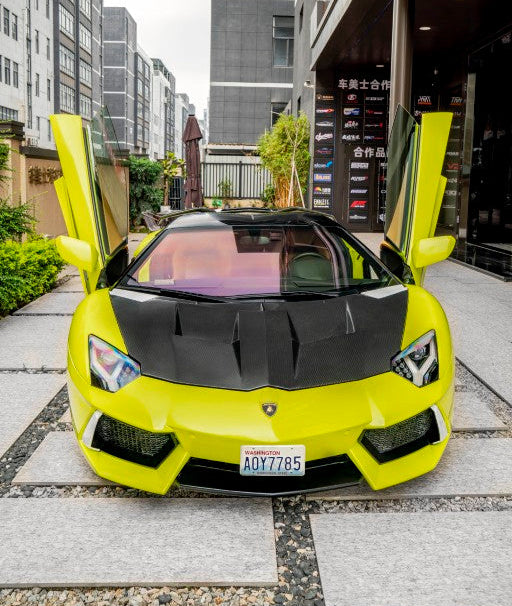 ฝากระโปรงหน้า CMST ทรง V2 สำหรับ Lamborghini Aventador 2012-2023