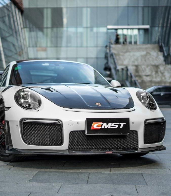 กันชน CMST ทรง GT2RS สำหรับ Porsche 911 991