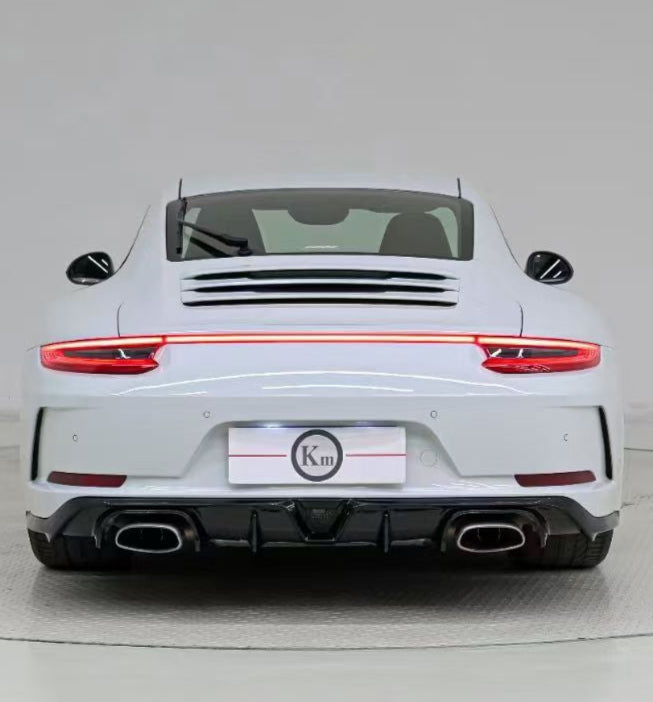 กันชน CMST ทรง KDA สำหรับ Porsche 911 991 2012-2016