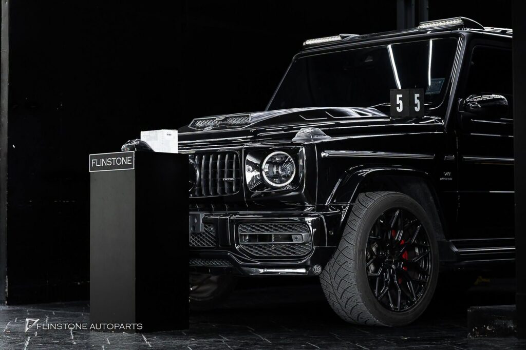 W463 G-Class genuine parts for Mercedes Benz all models feel free to ask the shop
