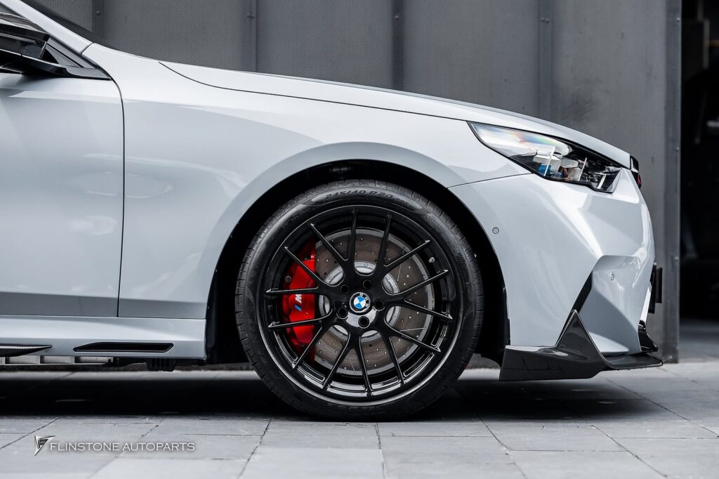 BMW i5 G60 G90 M5 Body Kit + USUS Forged Wheel