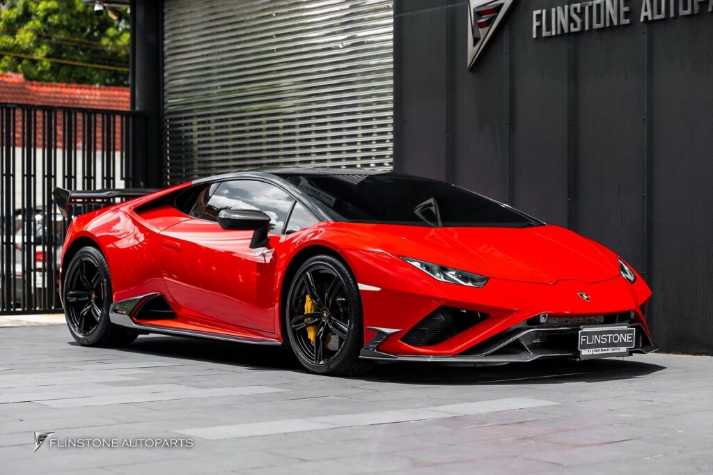 Lamborghini Huracan USUS Autoclave Carbon Fiber Front Lip + USUS Autoclave Carbon Fi