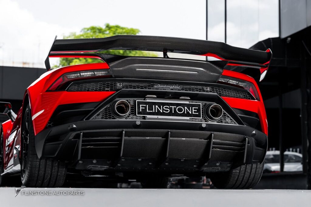 Lamborghini Huracan USUS Autoclave Carbon Fiber Front Lip + USUS Autoclave Carbon Fi