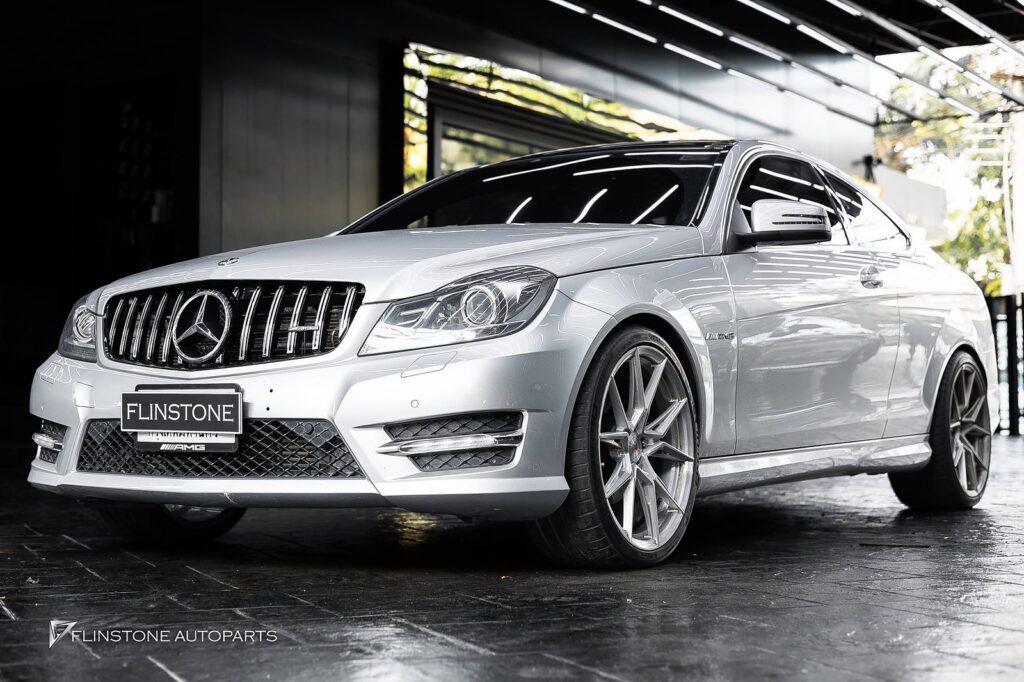 Mercedes-Benz W204-C204 C-Class GT Panamericana Front Grille + C63 AMG Black Series Tailpipe