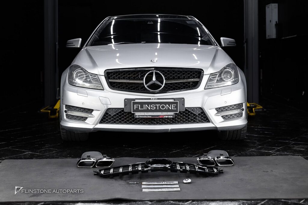 Mercedes-Benz W204-C204 C-Class GT Panamericana Front Grille + C63 AMG Black Series Tailpipe