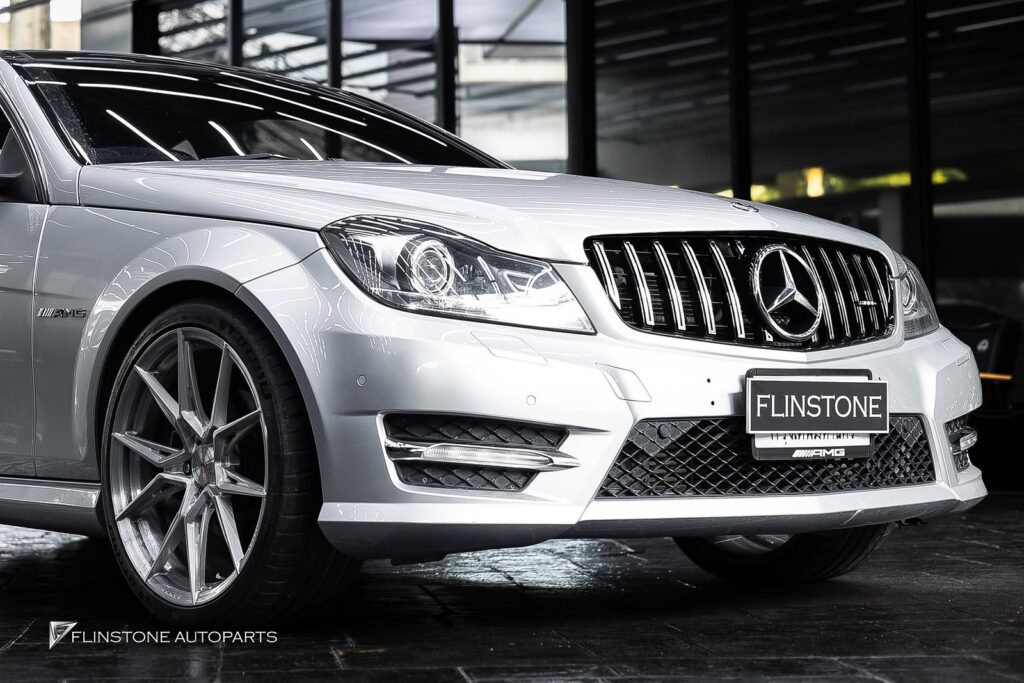 Mercedes-Benz W204-C204 C-Class GT Panamericana Front Grille + C63 AMG Black Series Tailpipe