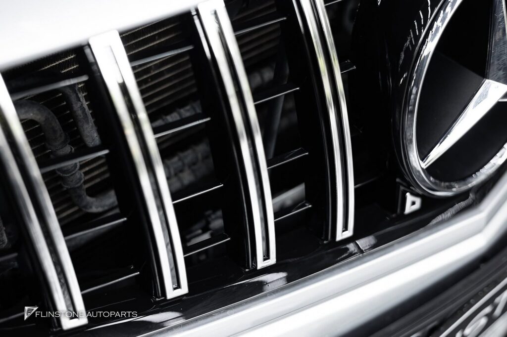 Mercedes-Benz W204-C204 C-Class GT Panamericana Front Grille + C63 AMG Black Series Tailpipe