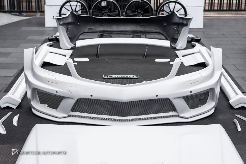 Mercedes-Benz W204-C204 C-Class AMG Black Series Body Kit + USUS Forged Wheel [Custom]
