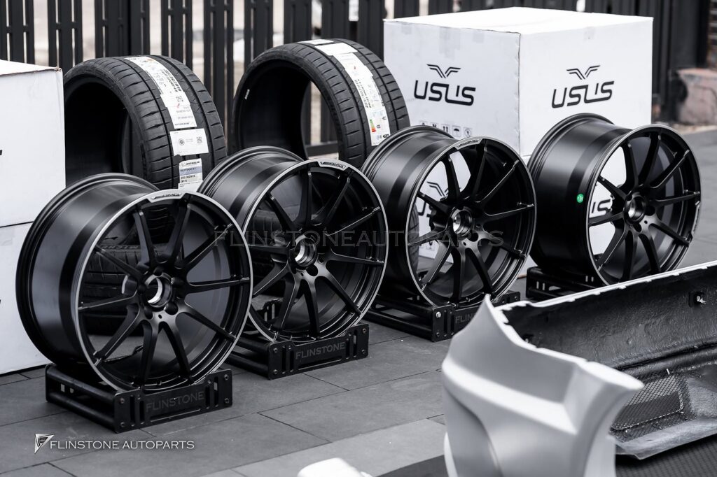 Mercedes-Benz W204-C204 C-Class AMG Black Series Body Kit + USUS Forged Wheel [Custom]