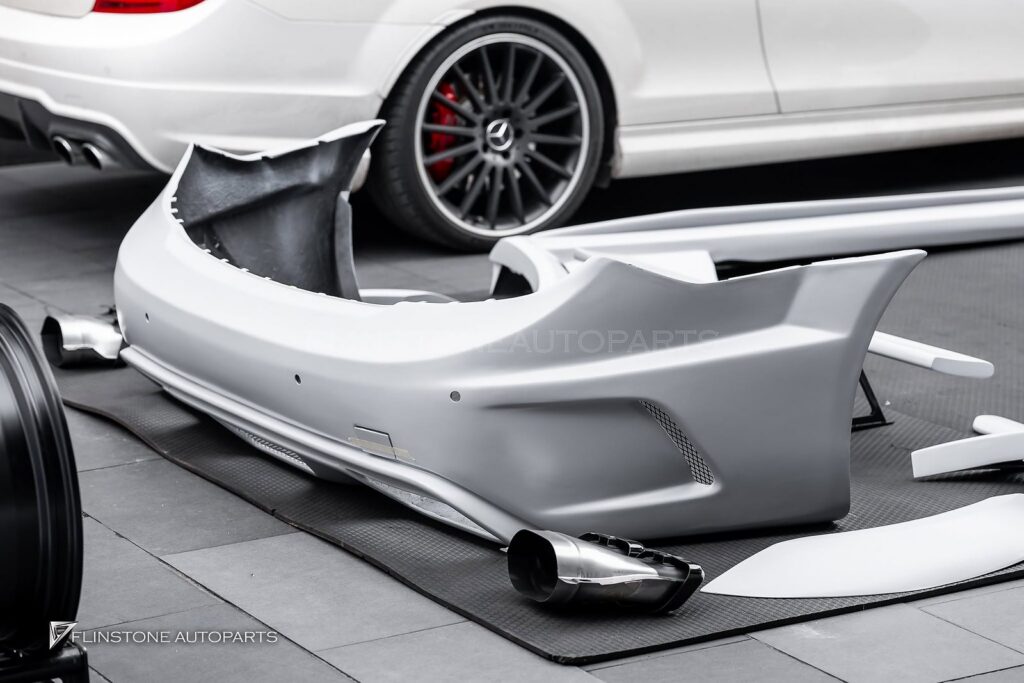 Mercedes-Benz W204-C204 C-Class AMG Black Series Body Kit + USUS Forged Wheel [Custom]