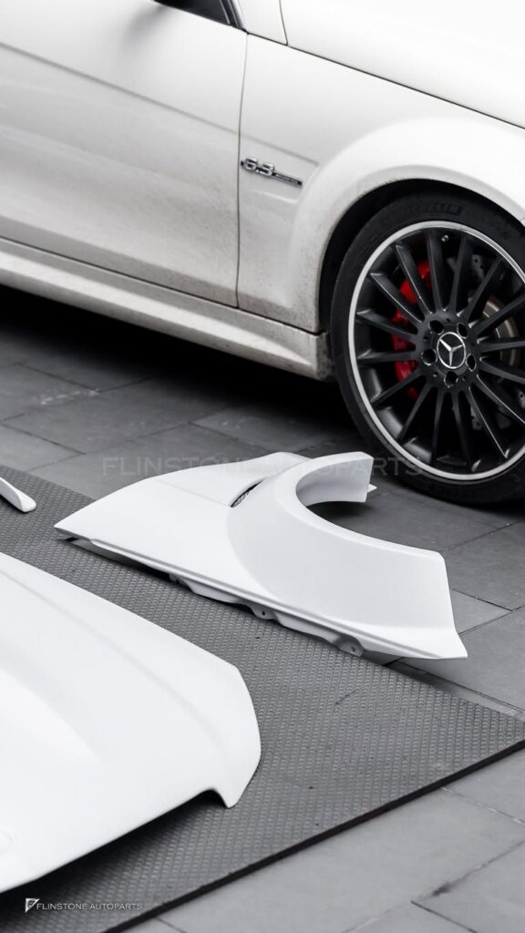 Mercedes-Benz W204-C204 C-Class AMG Black Series Body Kit + USUS Forged Wheel [Custom]