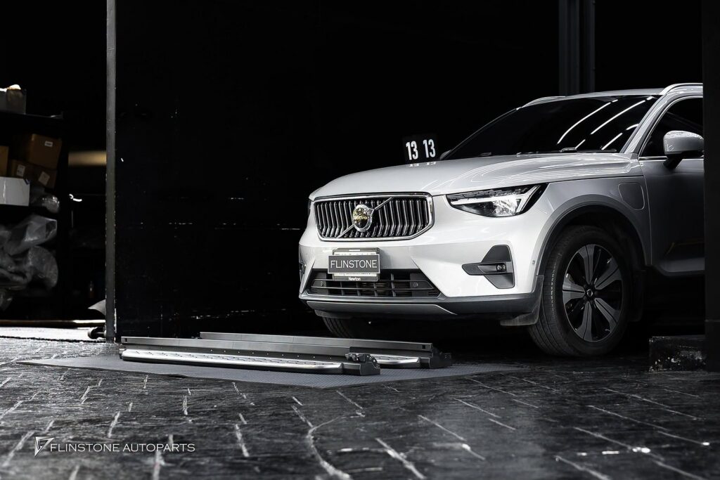 VOLVO Side Running Board