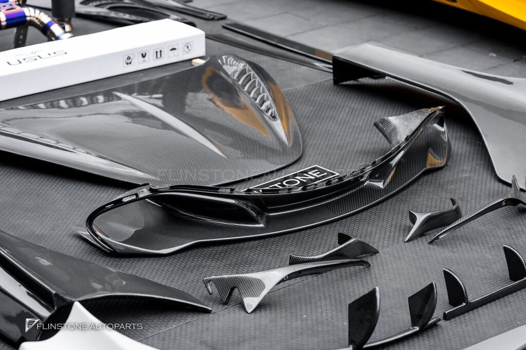 Mclaren USUS Autoclave Carbon Fiber OEM Lip + GTs Carbon Fiber Front Lip