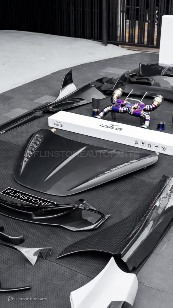 Mclaren USUS Autoclave Carbon Fiber OEM Lip + GTs Carbon Fiber Front Lip