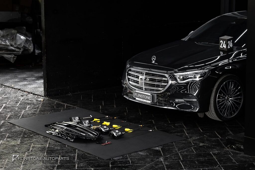 Mercedes-Benz W214 E-Class Genuine W214 Executive Line LED Front Grille + Genuine Softclose