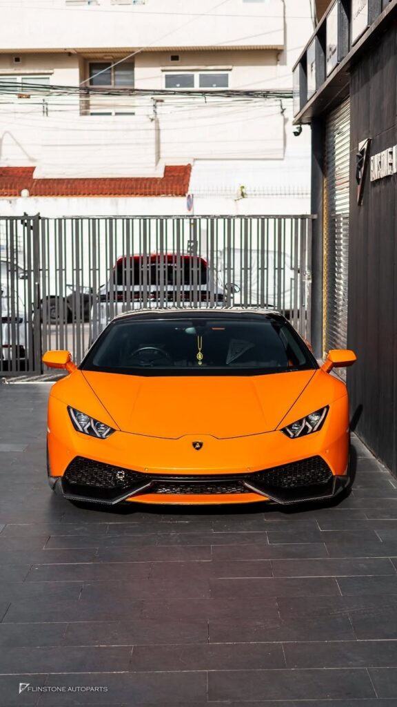 Lamborghini Huracan เปลี่ยนคอนโซลกลางให้ทันสมัย จอทัชสกรีนคมชัดระดับ HD ตอบสนองไว ใช