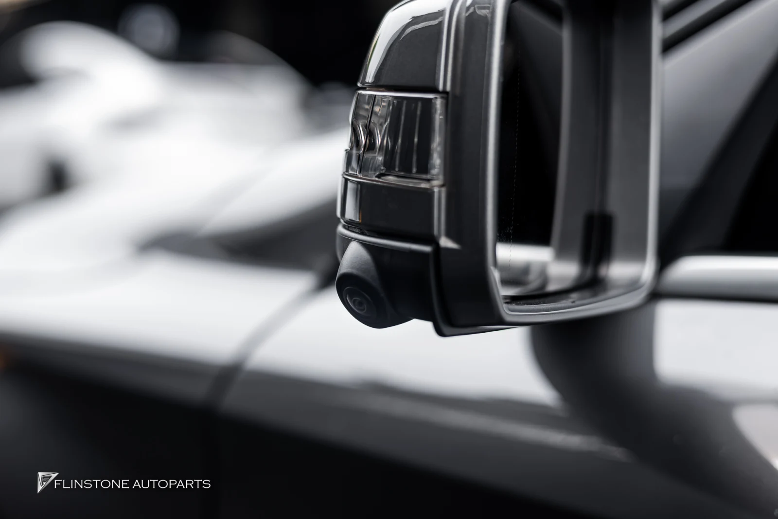 Mercedes-Benz GLA-Class W156 shed the old interior look