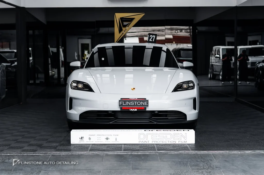 全新造型与极致保护! PORSCHE Taycan Facelift