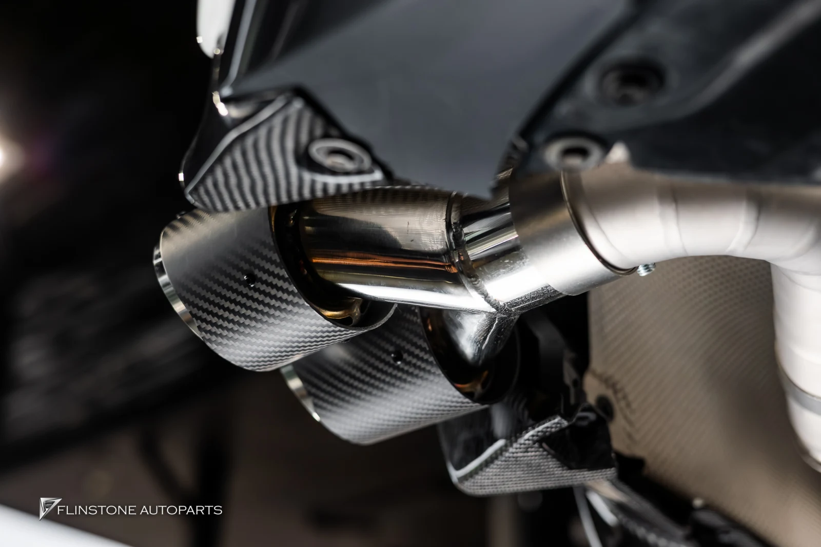 BMW G29 Z4 chose a titanium exhaust system from USUS Exhaust