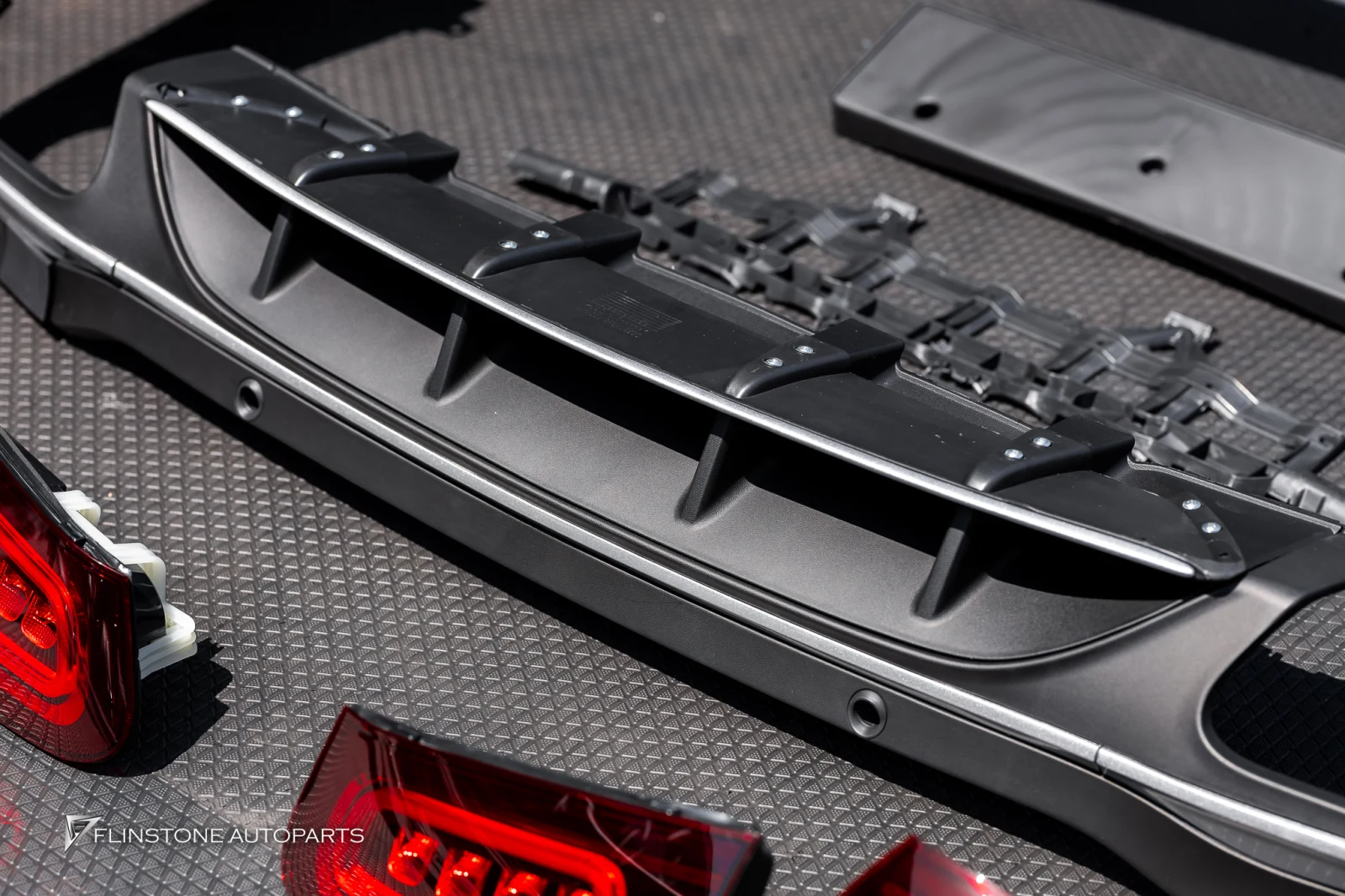 X253 GLC-Class Body Kit GLC63 AMG Facelift with headlights-Tail Lights
