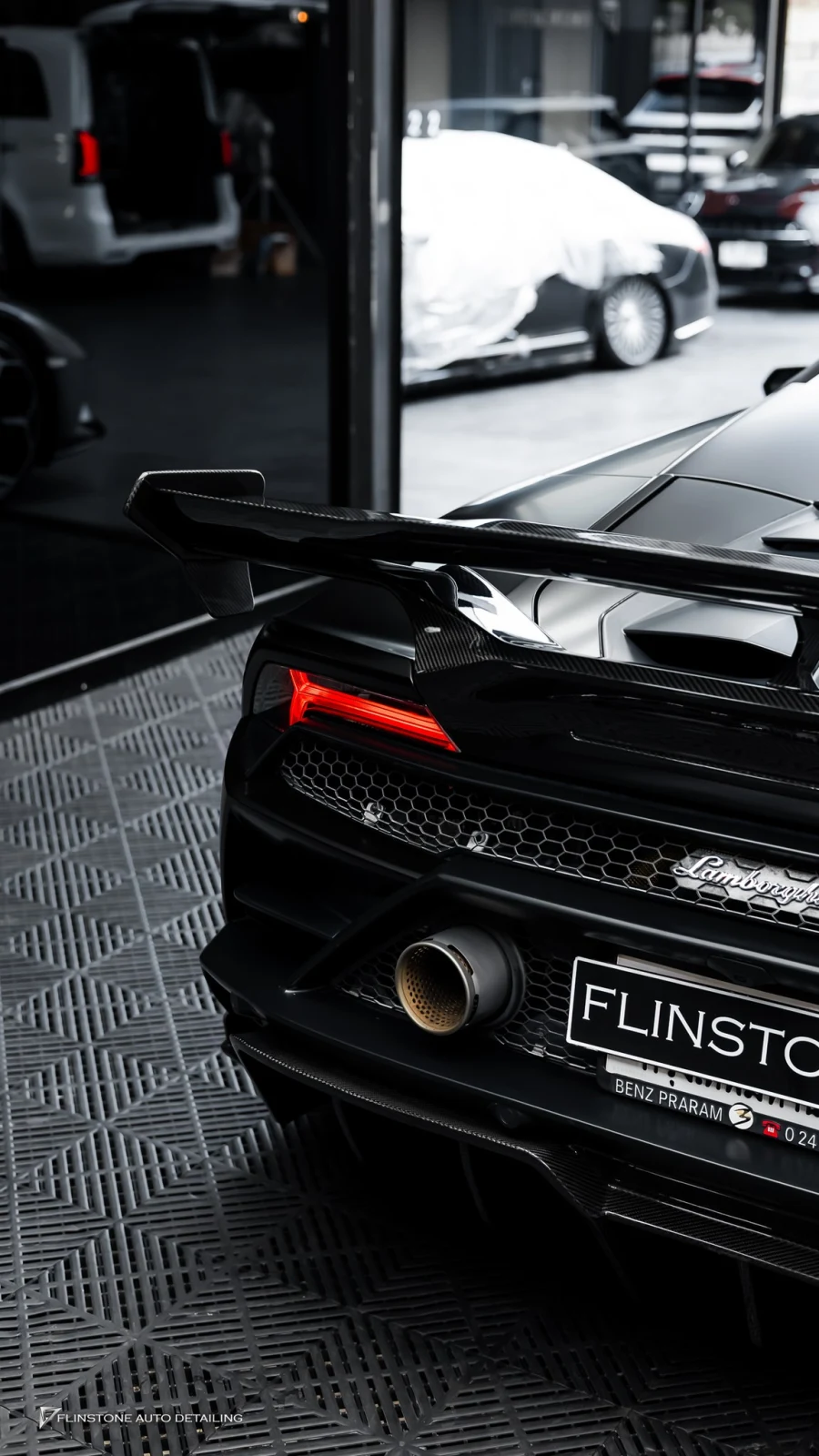 coloured paint protection film from DRESDENPROTECTION for Lamborghini Huracan EVO