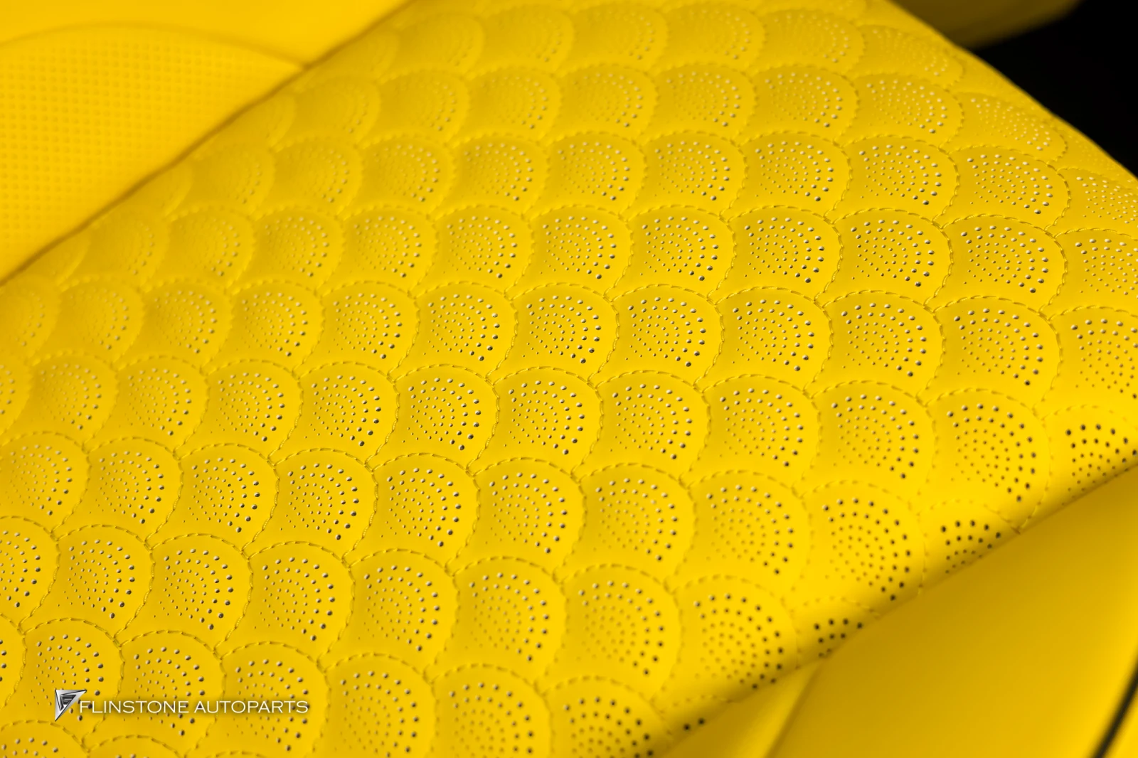 W465 G-Class 2025+ interior changed to yellow