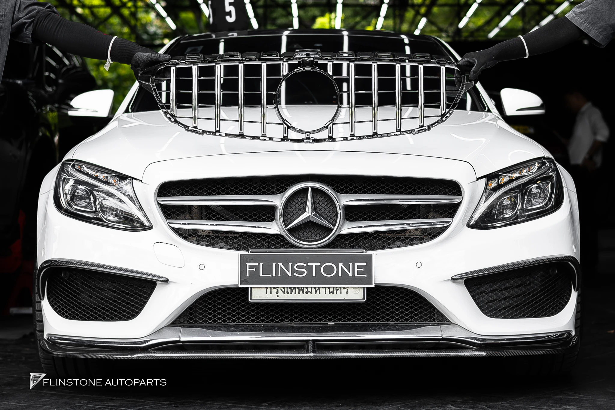 W205/C205 C-Class Front Grille installation W205 C-Class style GT