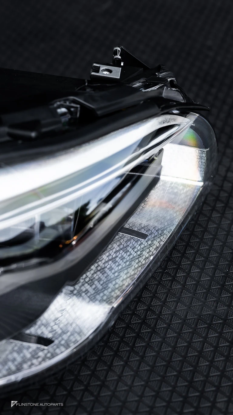 Headlight installation LED for BMW F10 Series 5 LCI