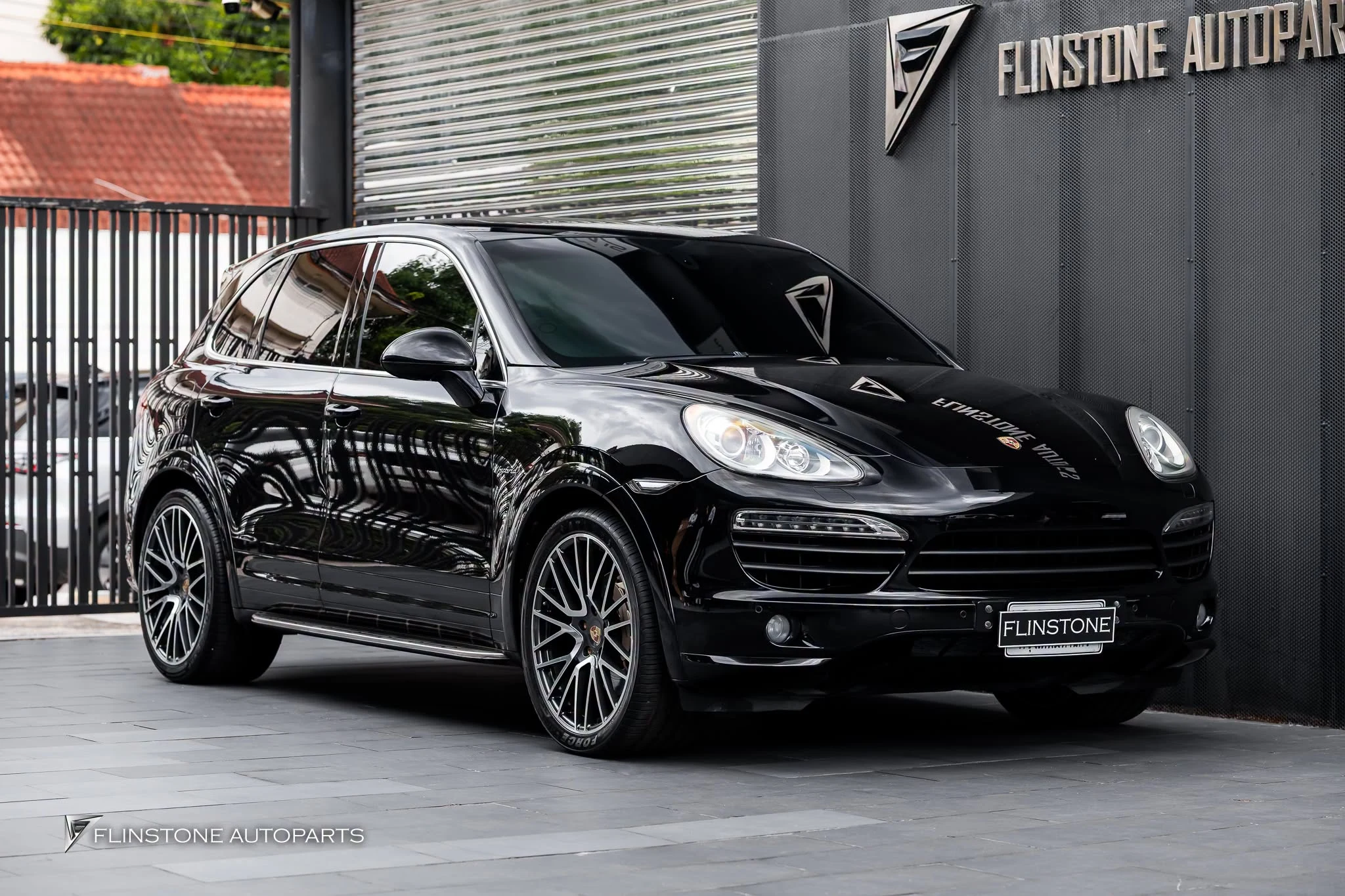 PORSCHE Cayenne 958 เปลี่ยนล้อฟอร์จสั่งทำพิเศษ