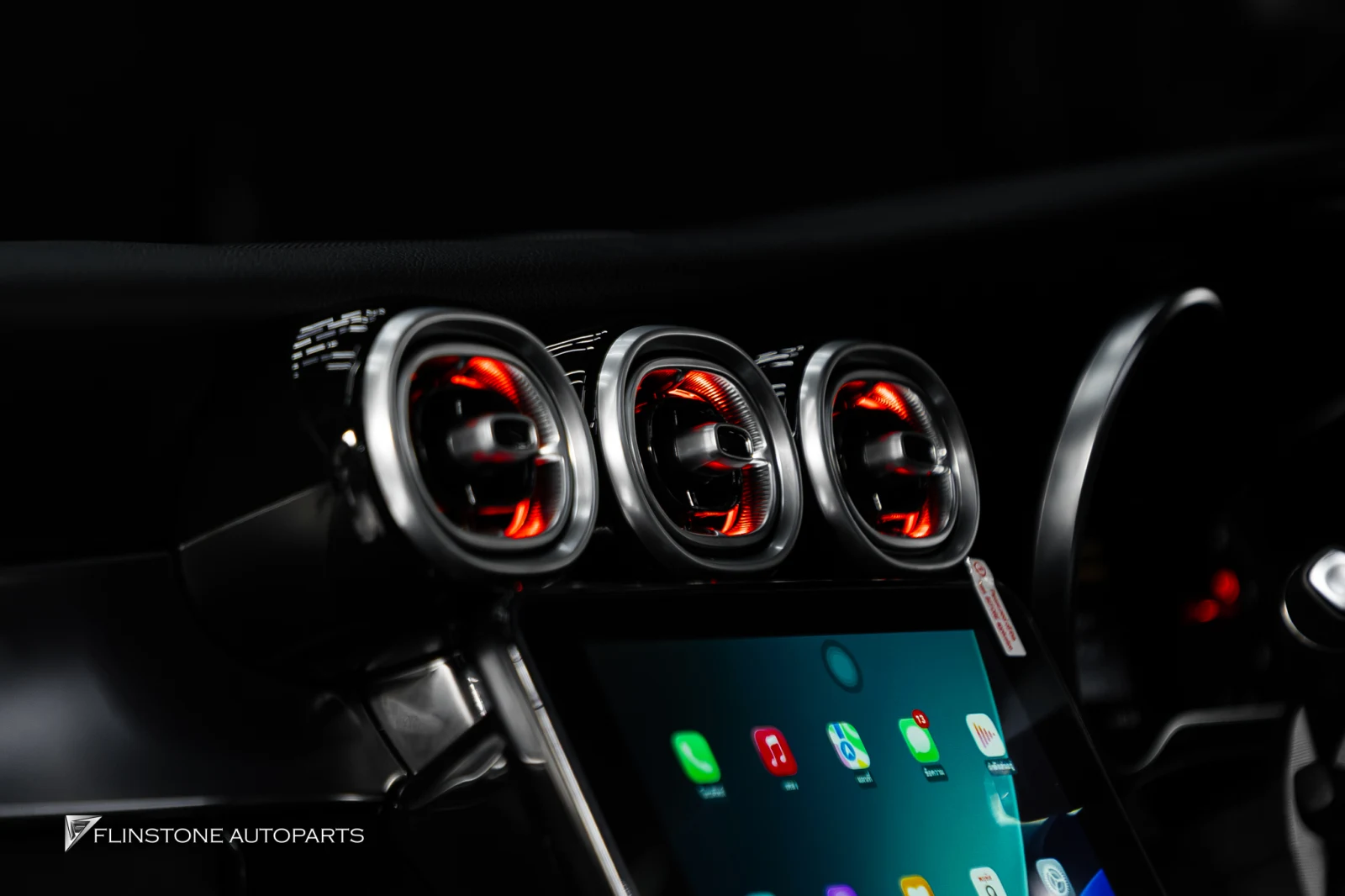 GLC Coupe 内饰升级套装 2026 中控屏 Android 含灯光 64 颜色