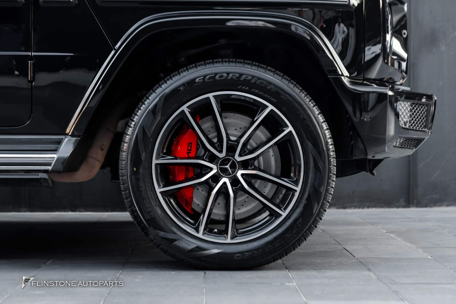 W464 G-Class Brake Kit G63 AMG red with door handles KEYLESS