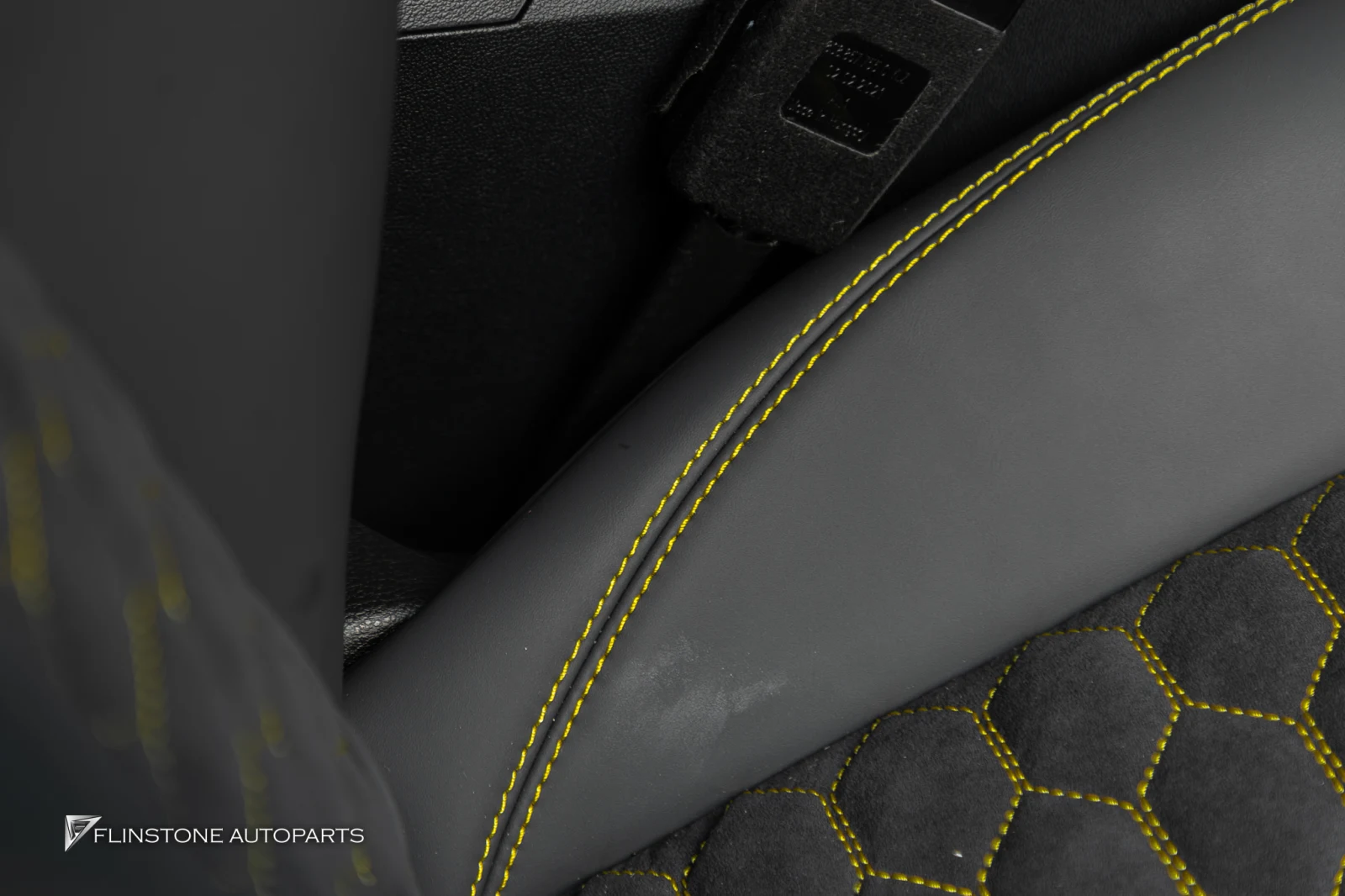AUDI TT seat upgrade in the style of TTRS Iconic Edition on the original seat frame