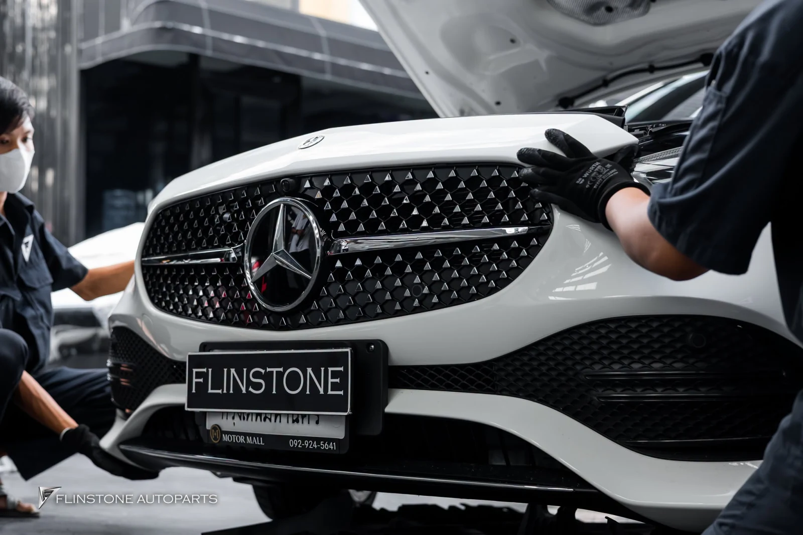 W206 C-Class Front Grille in Diamond
