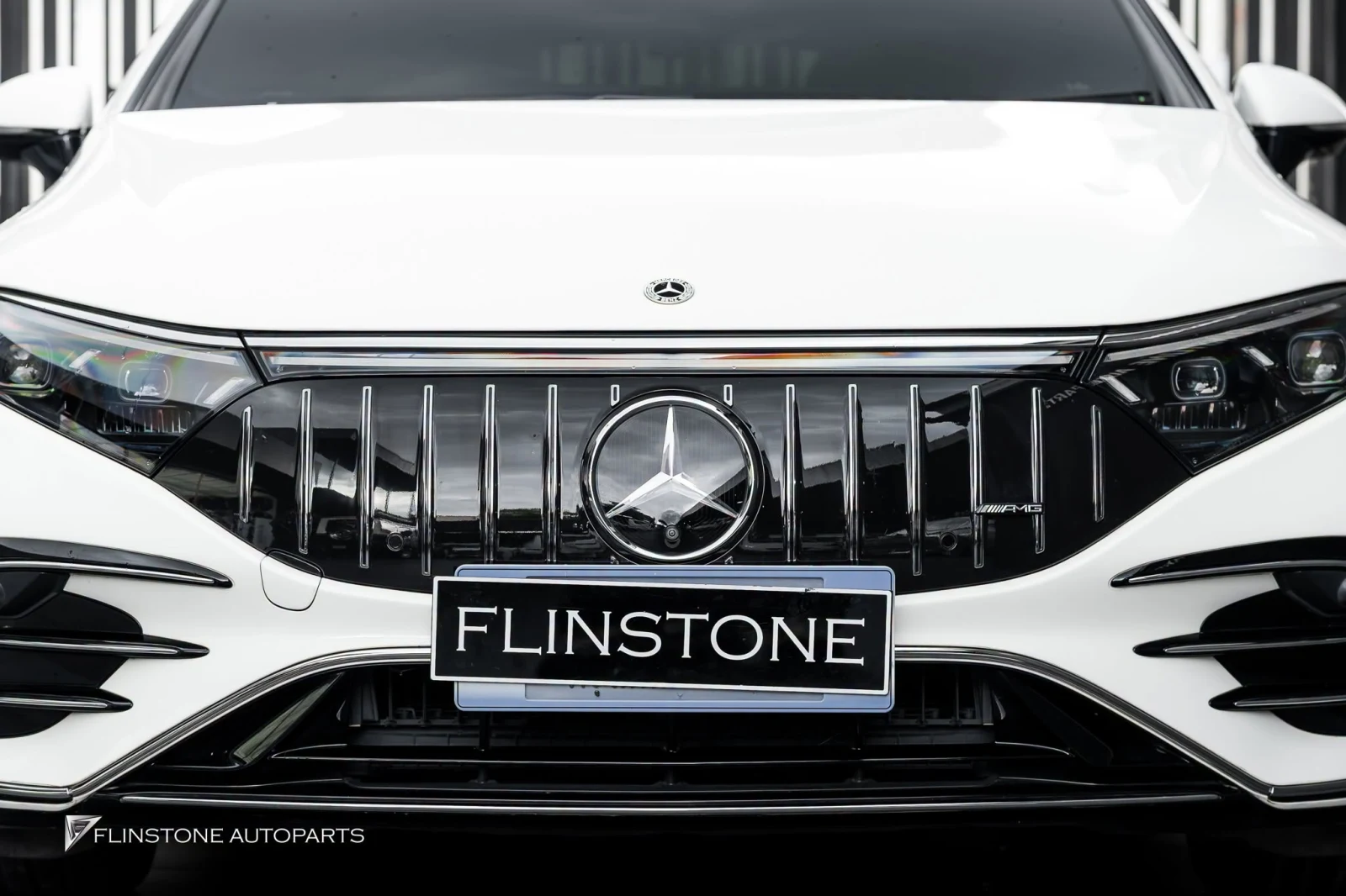 Mercedes EQS Front Grille in EQS53 with paint protection film