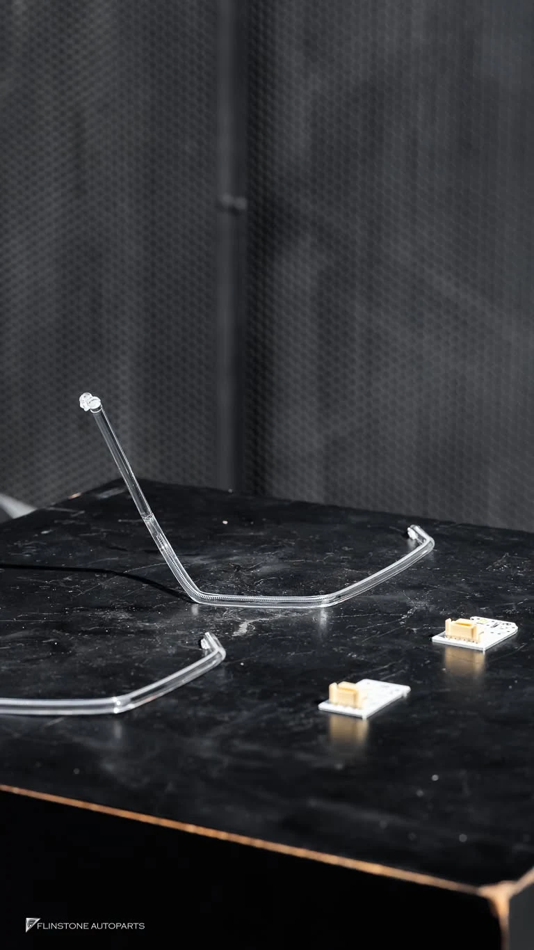BMW F44 Series 2 แก้ไฟหน้าเหลืองขุ่น เส้นไฟ LED กลับมาขาวเนียน