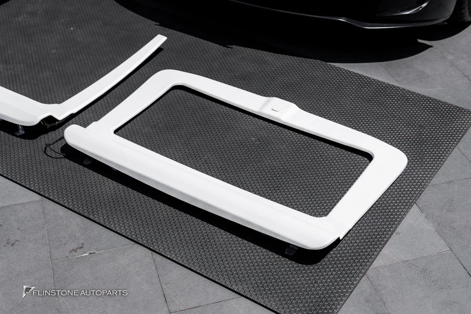 TESLA Model Y Juniper electric sunshades fitted