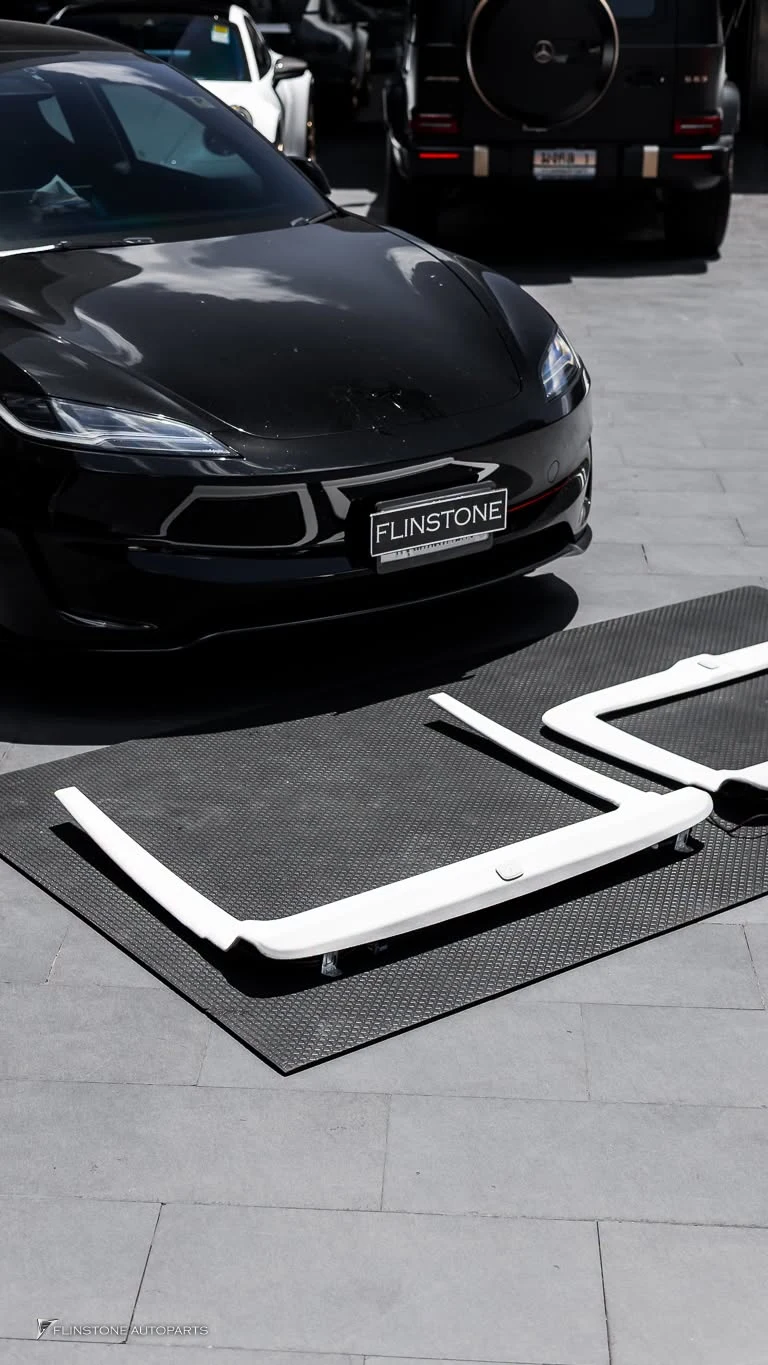 TESLA Model Y Juniper electric sunshades fitted