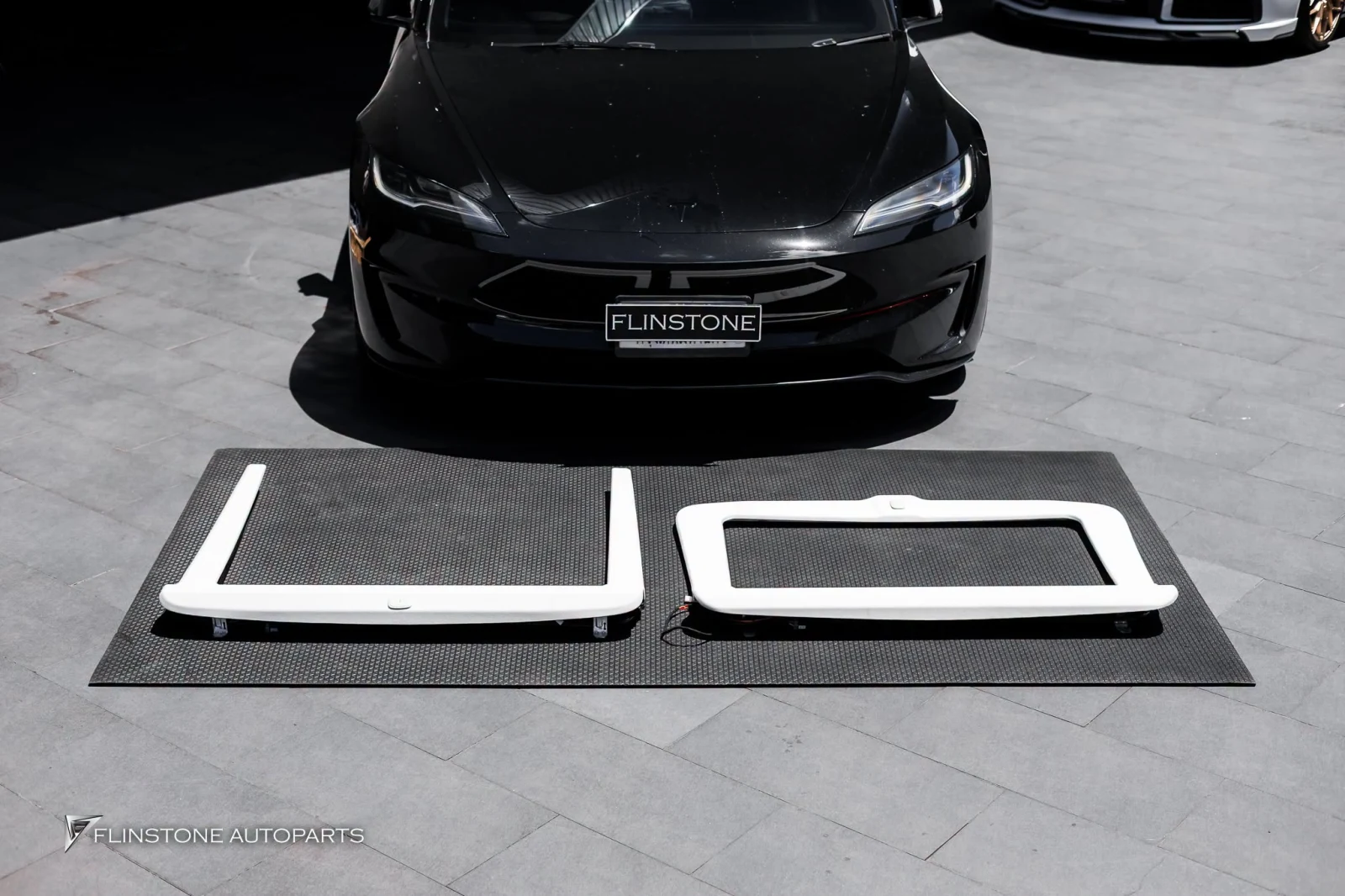 TESLA Model Y Juniper electric sunshades fitted