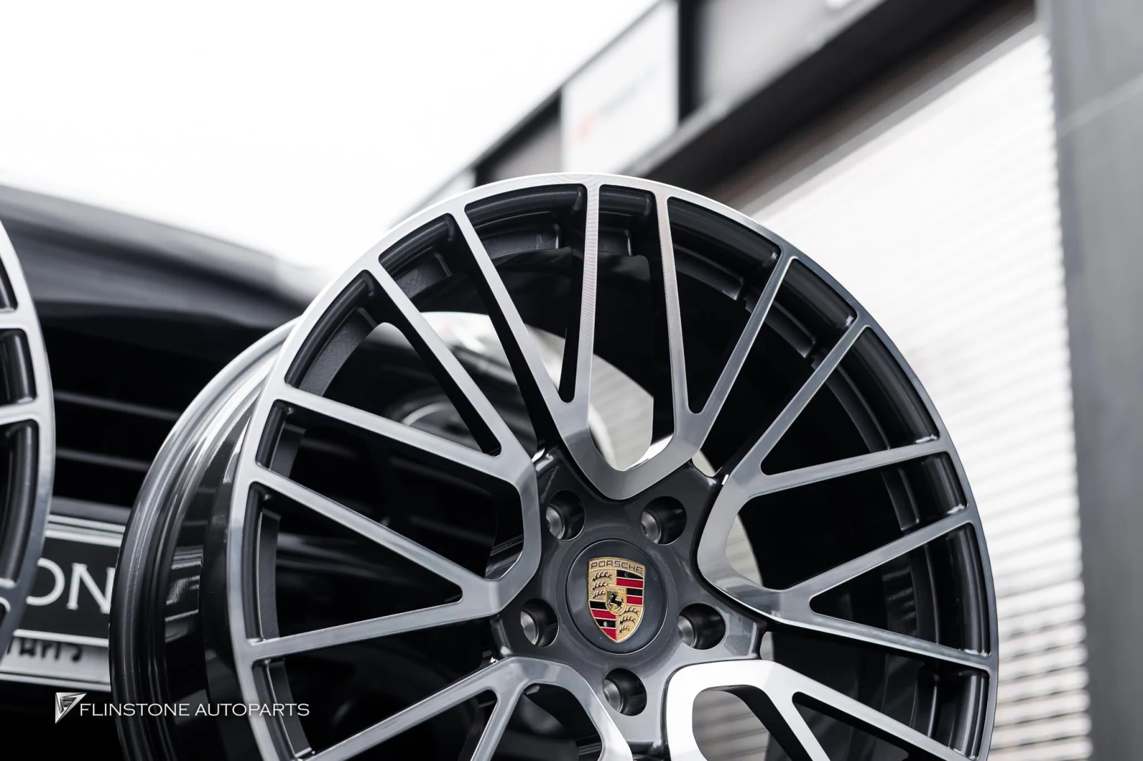 PORSCHE Cayenne 958 ล้อฟอร์จ — ผลงานติดตั้งจริงที่ Flinstone Autoparts