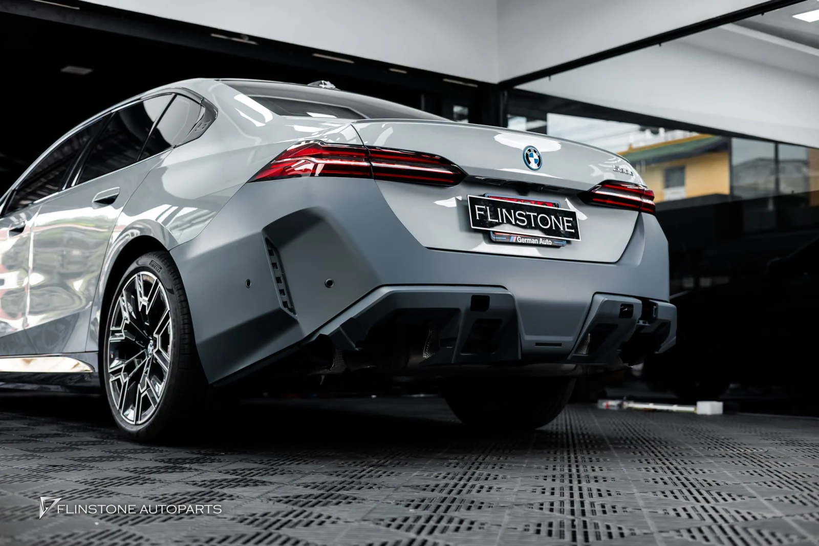 BMW i5 G60 เปลี่ยนล้อ — ผลงานติดตั้งจริงที่ Flinstone Autoparts