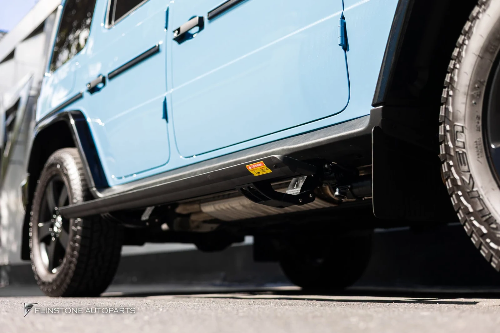 W464 G-Class ตกแต่งและอัปเกรดออปชัน บันไดข้างไฟฟ้า — ผลงานติดตั้งจริงที่ Flinstone Autoparts