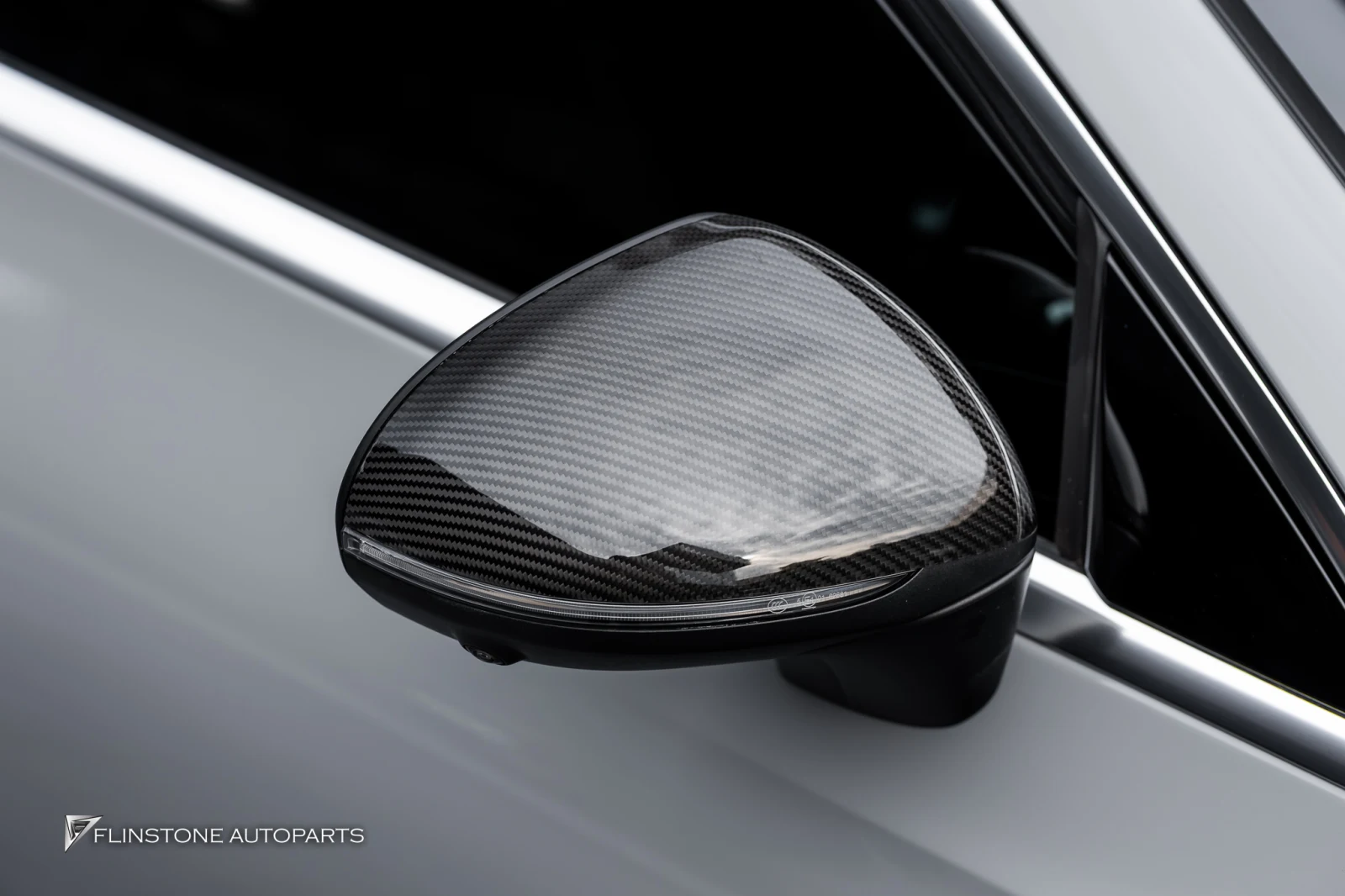 C236 CLE-Class Coupe USUS Autoclave Carbon Fiber Side Mirror