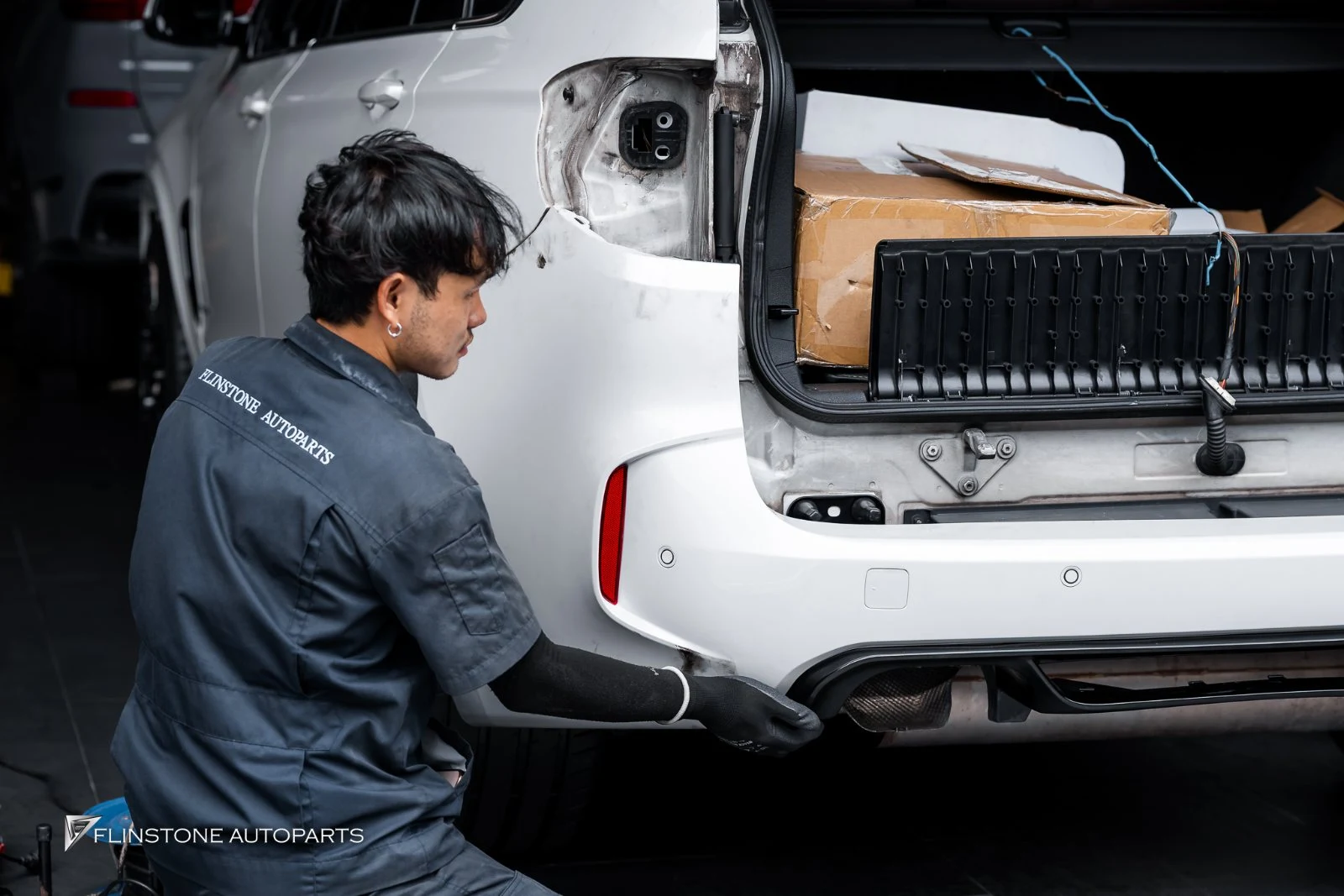 งานเปลี่ยนล้อให้ BMW X5 F15 ที่ Flinstone Autoparts — ดูของจริงก่อนตัดสินใจ