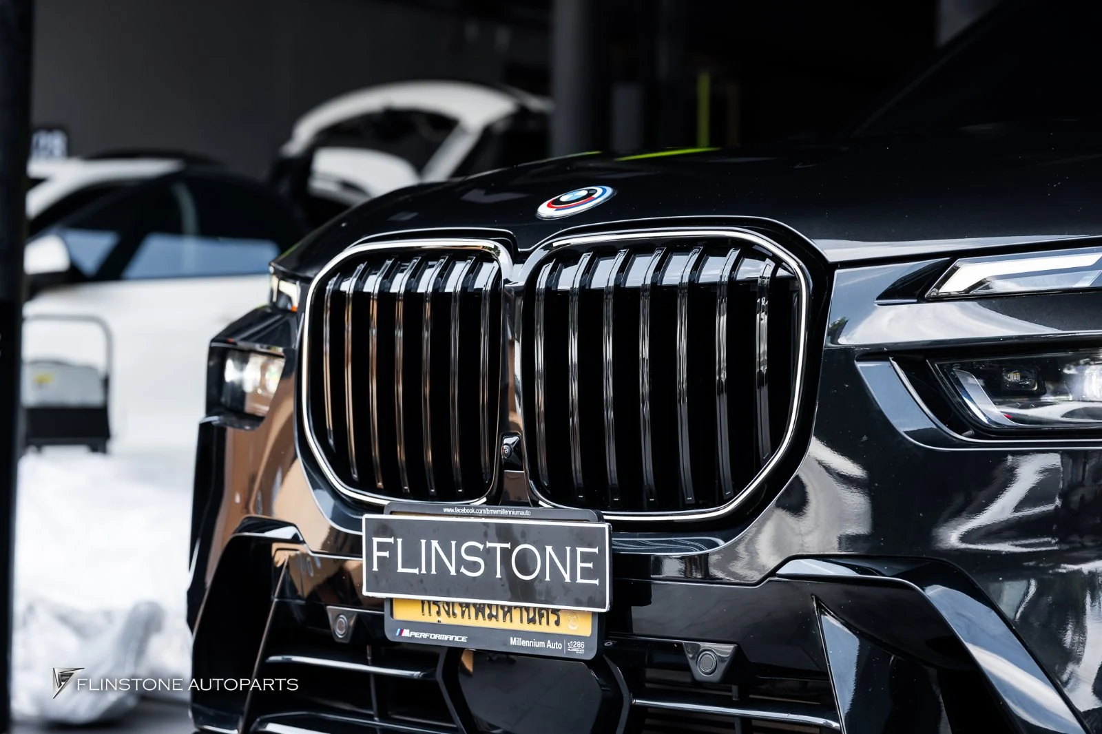 BMW X7 G07 กระจังหน้า ที่ Flinstone Autoparts — รีวิวงานจริงพร้อมภาพทุกขั้นตอน