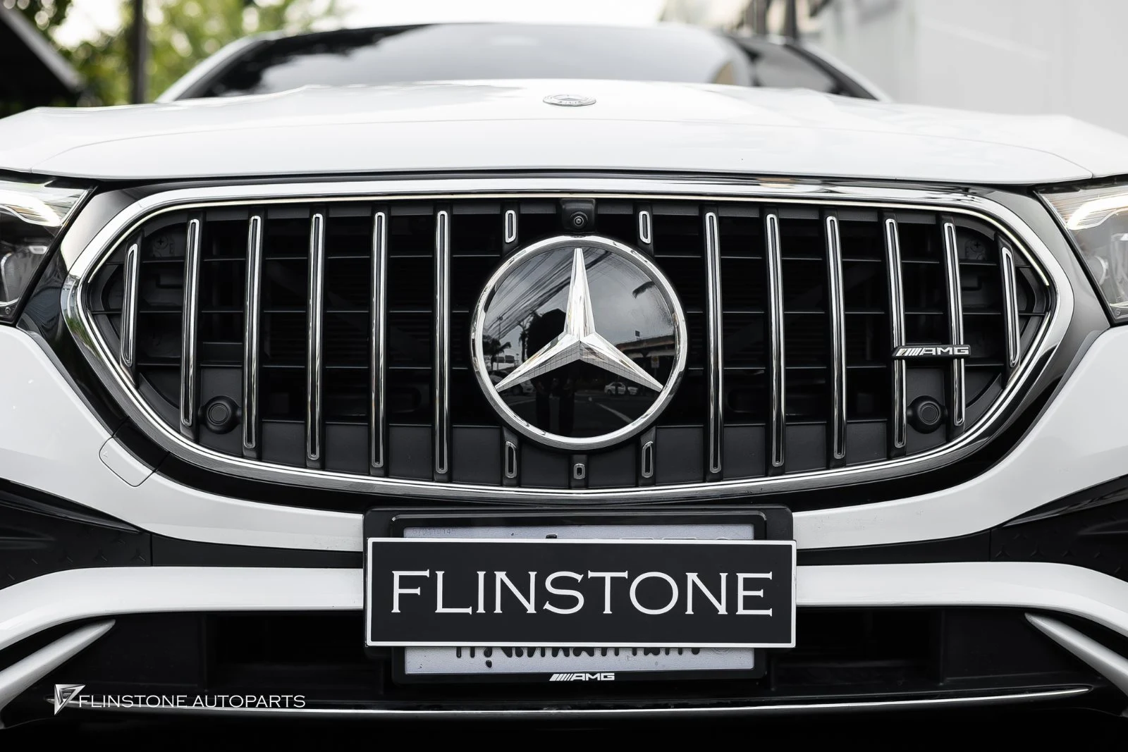 W214 E-Class Front Grille — real installation work at Flinstone Autoparts