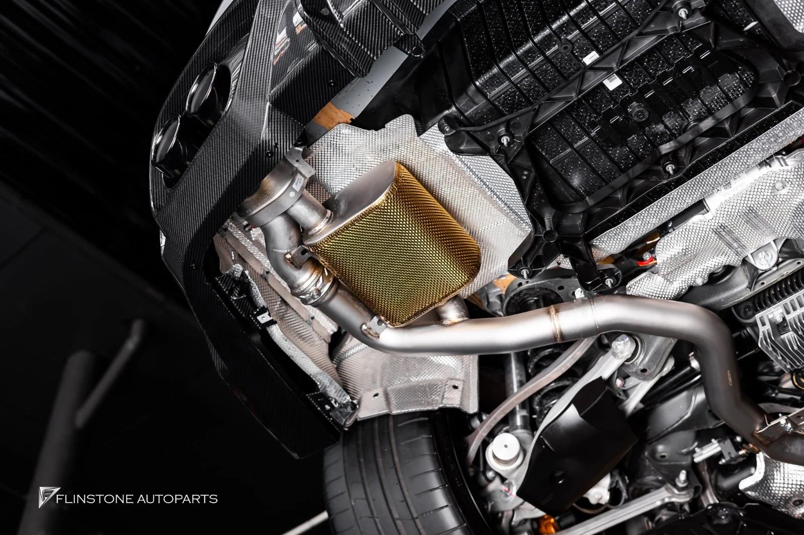 C236 CLE-Class Coupe เปลี่ยนชุดท่อ ที่ Flinstone Autoparts — รีวิวงานจริงพร้อมภาพทุกขั้นตอน