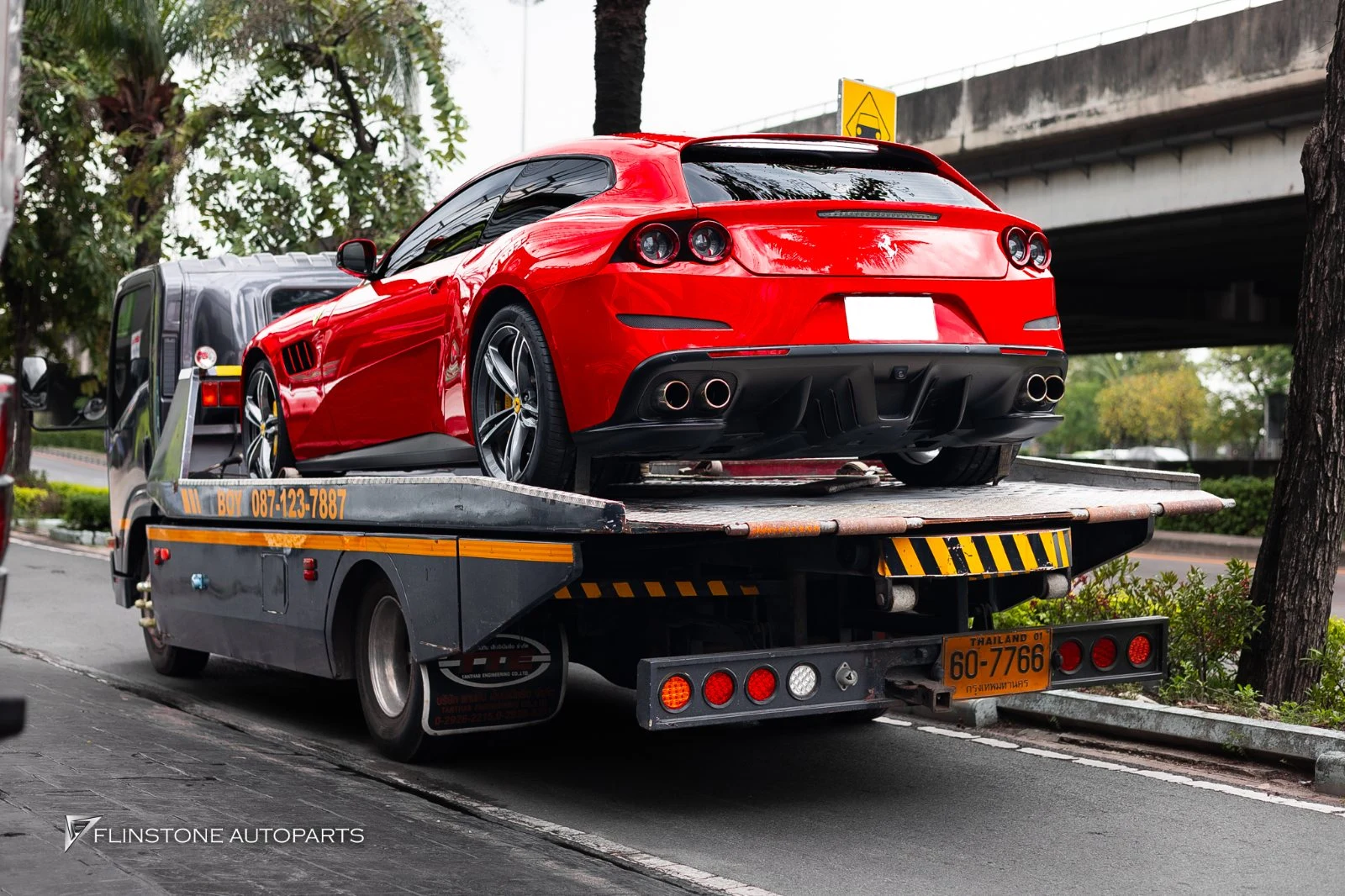 พา Ferrari เข้ามาเปลี่ยนล้อ — เคสจริงจากหน้าร้าน Flinstone Autoparts