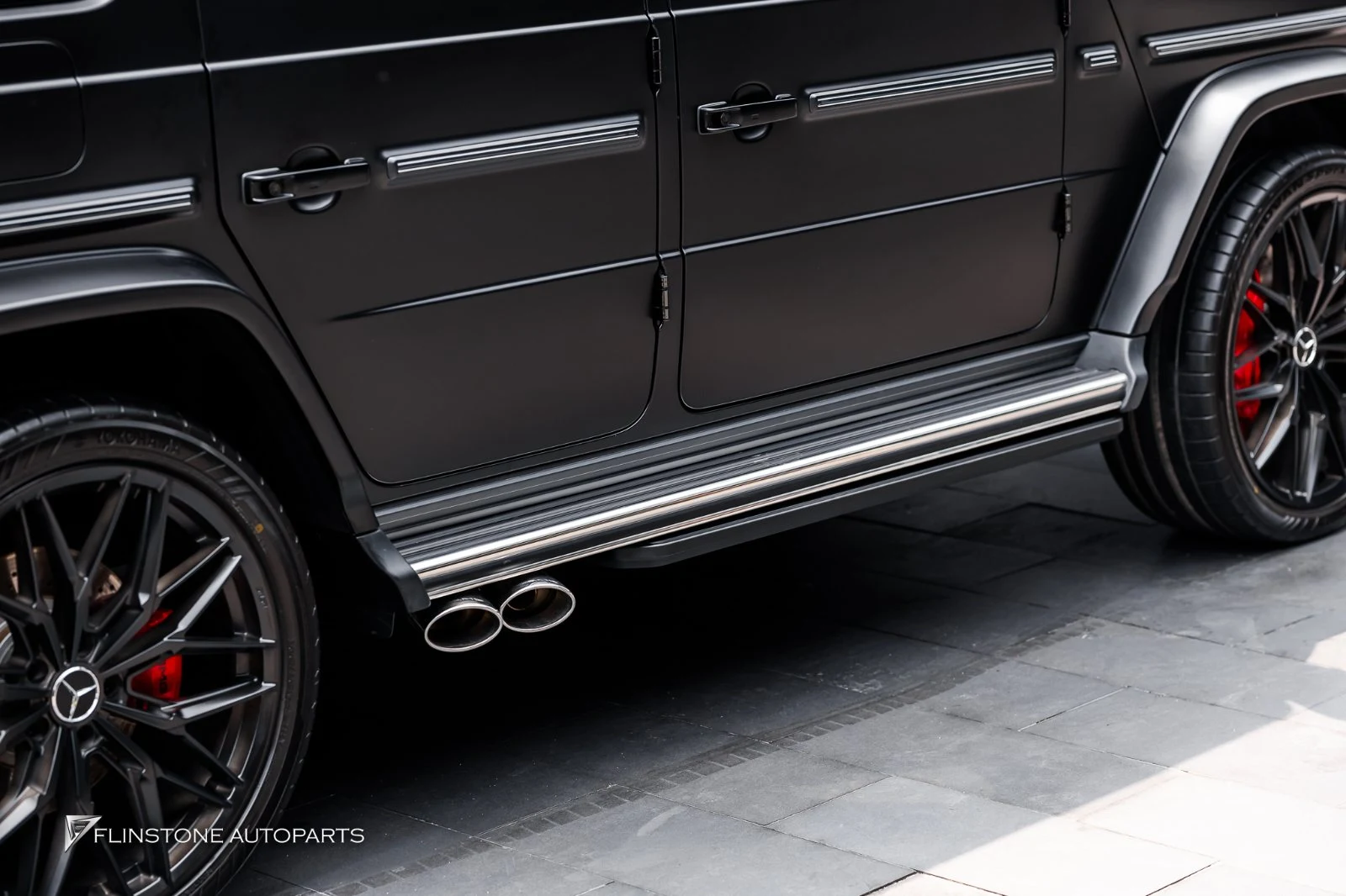 งานตกแต่งและอัปเกรดออปชันให้ W464 G-Class ที่ Flinstone Autoparts — ดูของจริงก่อนตัดสินใจ