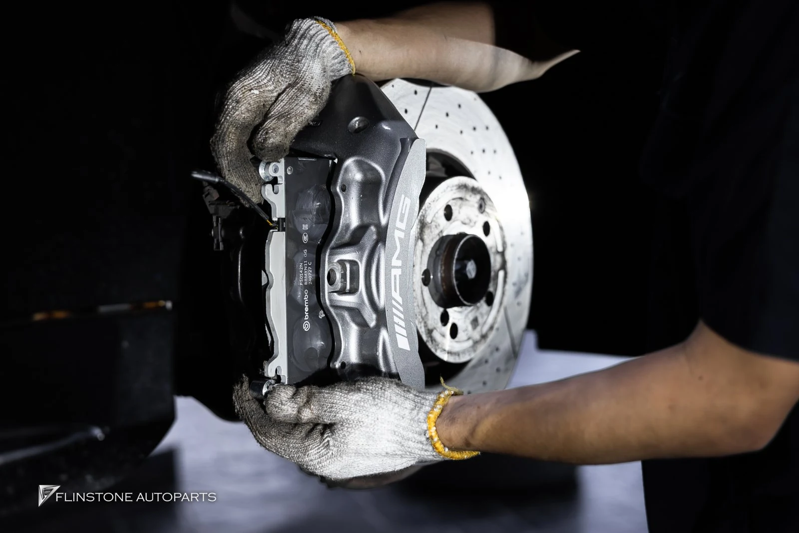 พา SLS / AMG GT เข้ามาชุดเบรค — เคสจริงจากหน้าร้าน Flinstone Autoparts